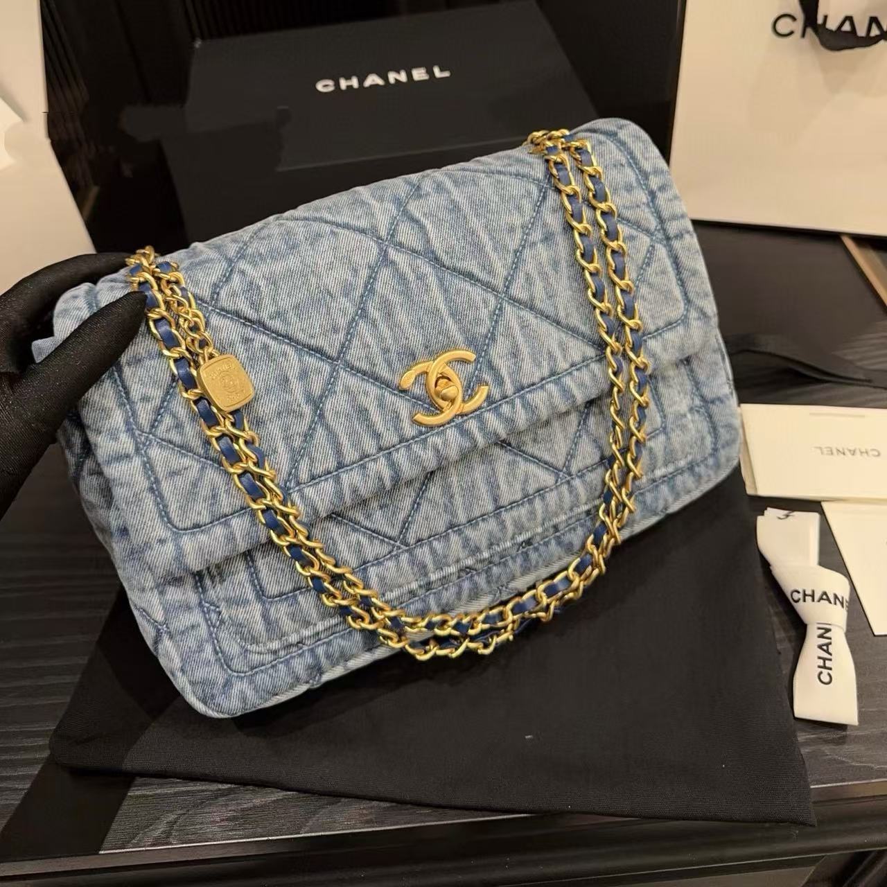 CHANE1 デニムフラップチェーンバッグ【50％割引+送料無料】