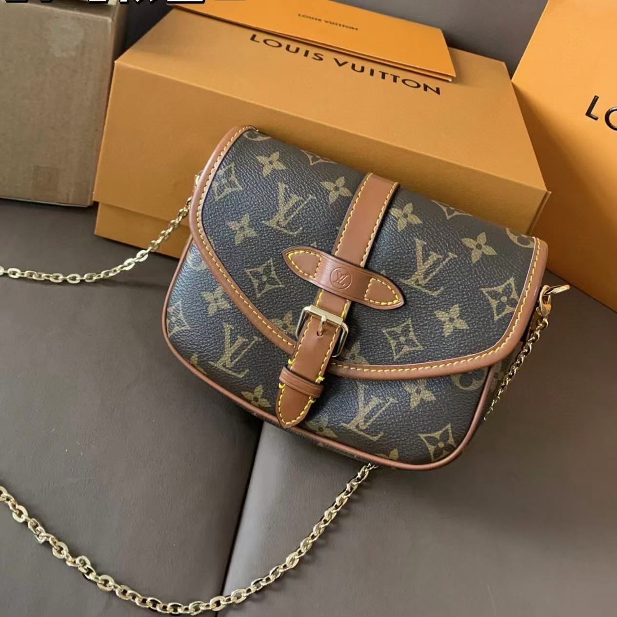 LVモノグラムサドルバッグ【50％割引+送料無料】