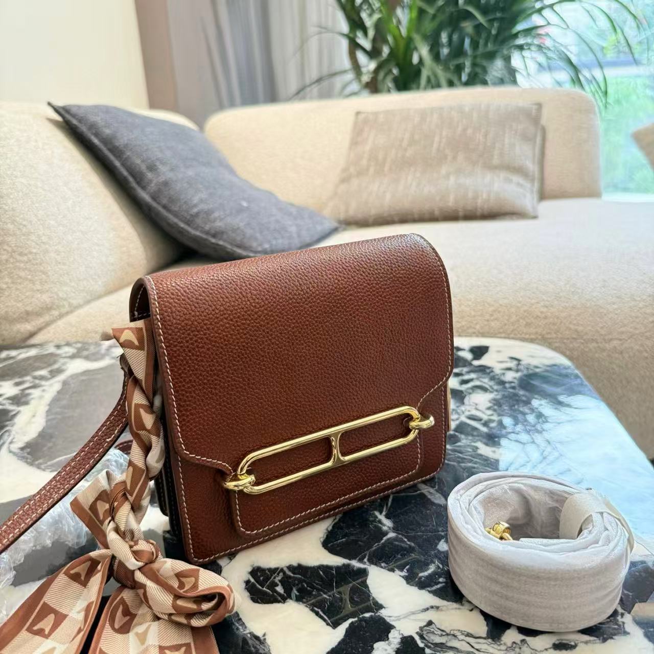 HERME5 高品質 豚鼻サドルバッグ【50％割引+送料無料】