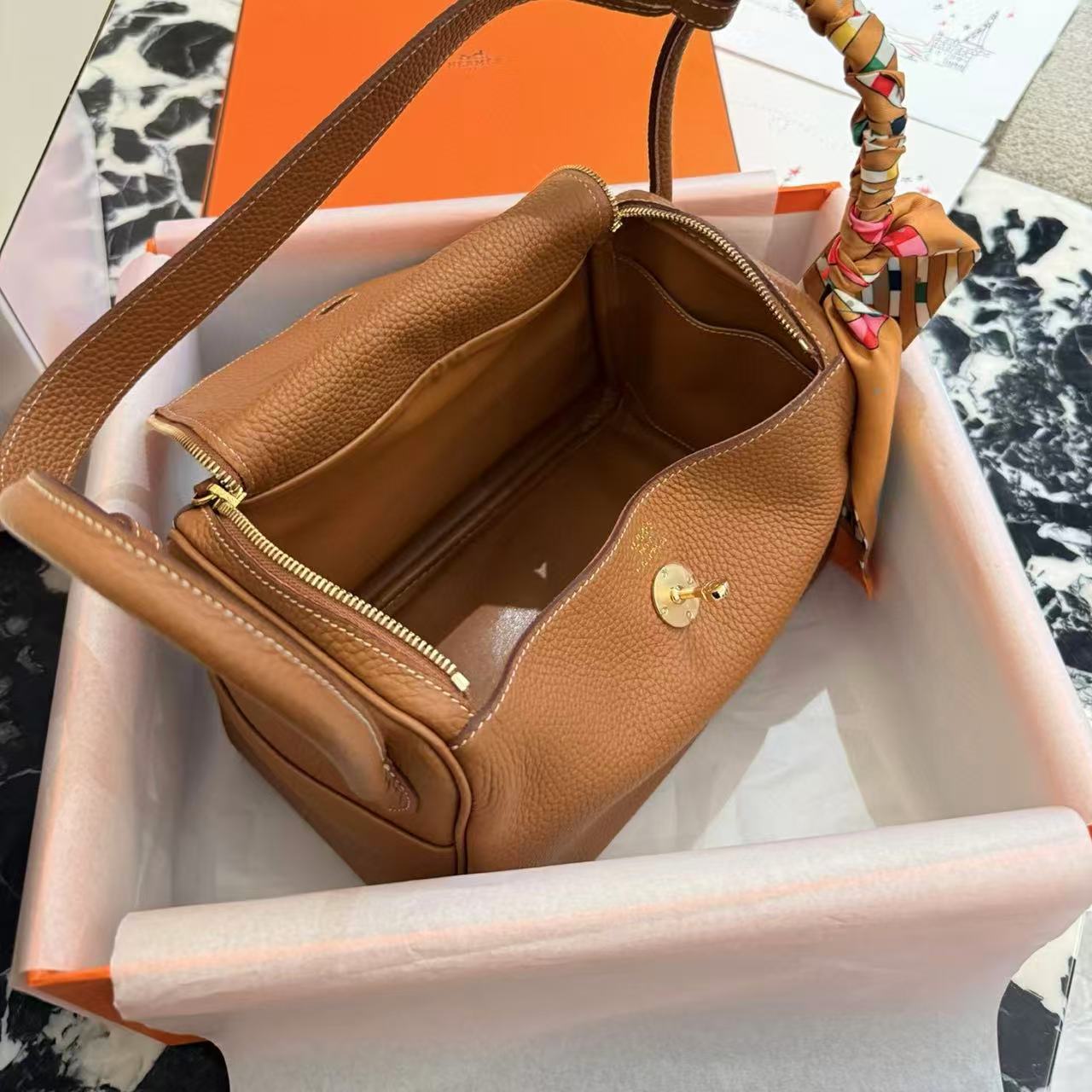 HERME5高品質Lindy牛革ショルダーバッグ【50％割引+送料無料】