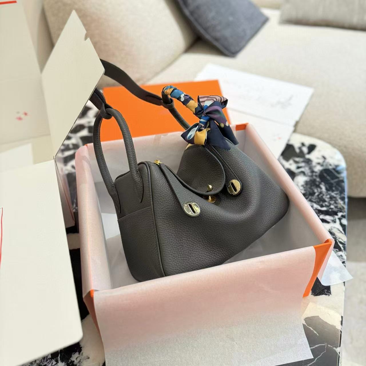 HERME5高品質Lindy牛革ショルダーバッグ【50％割引+送料無料】