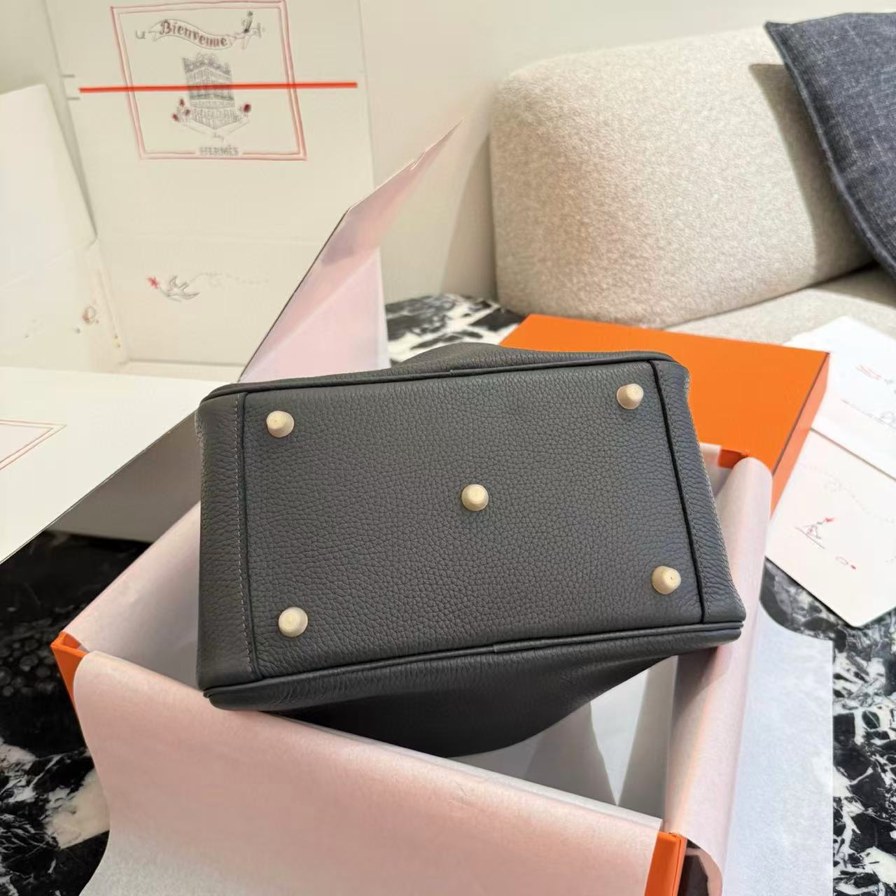 HERME5高品質Lindy牛革ショルダーバッグ【50％割引+送料無料】