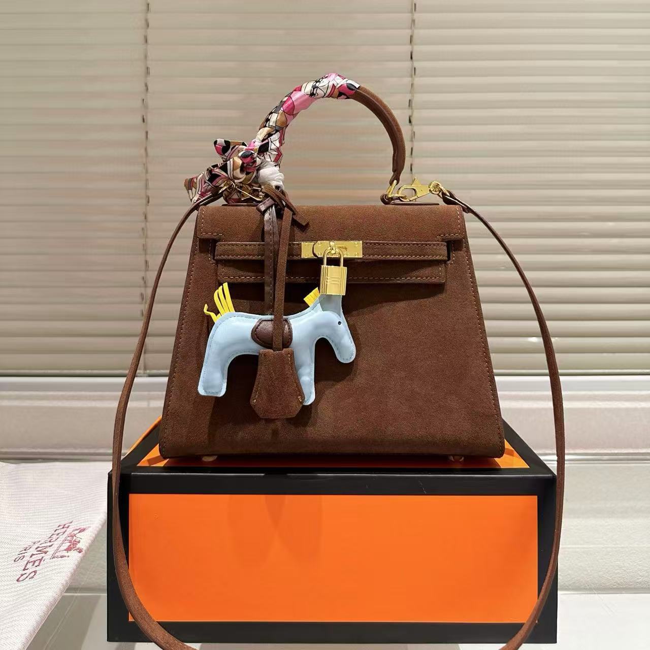 HERME5 ヌバックレザーハンドバッグ【50％割引+送料無料】