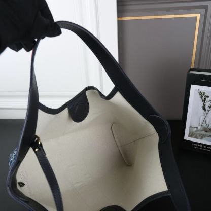 GUCC1 ジャカード アンダーアームバッグ【50％割引+送料無料】