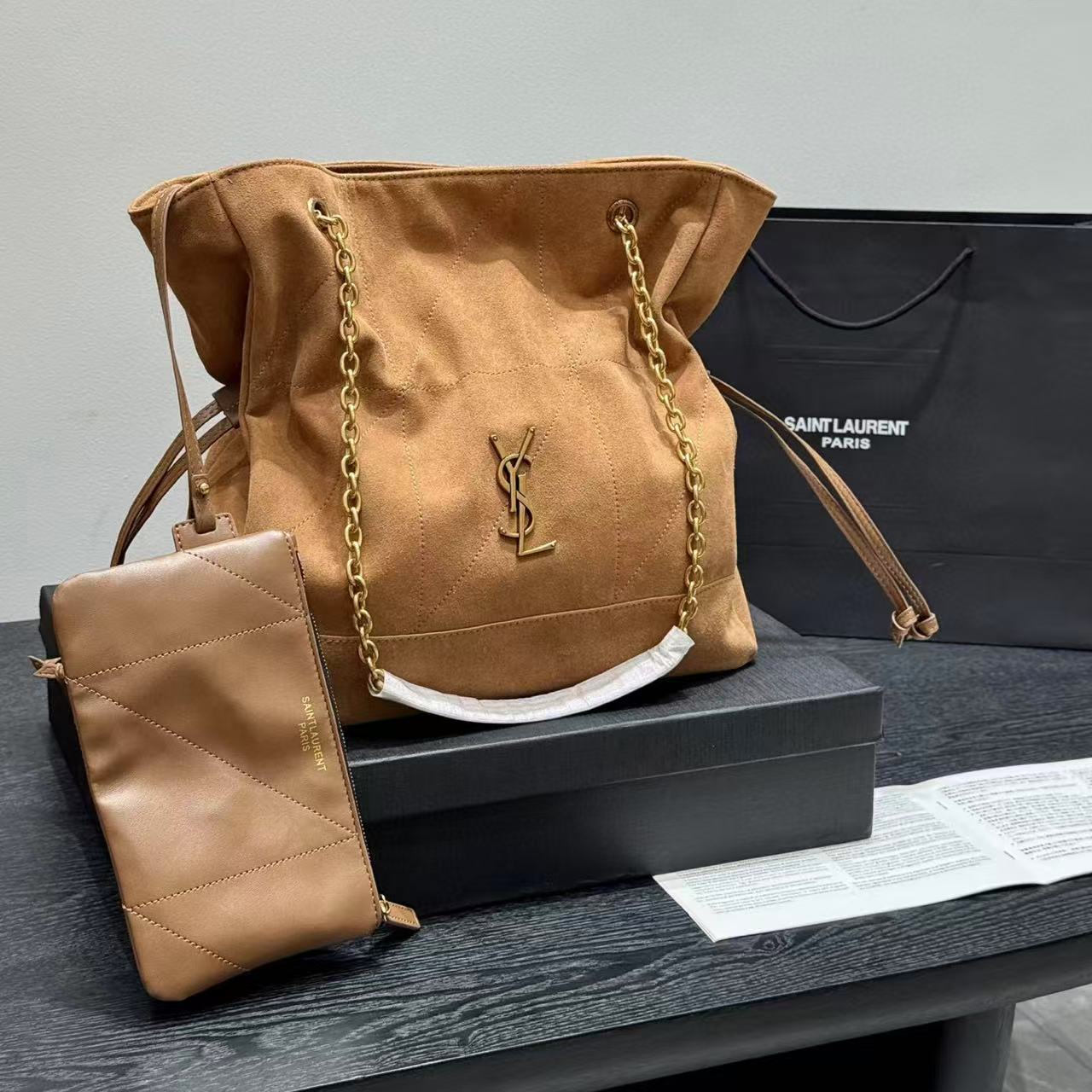 YSL ディアスキン ヌバックレザー チェーンバッグ【50％割引+送料無料】