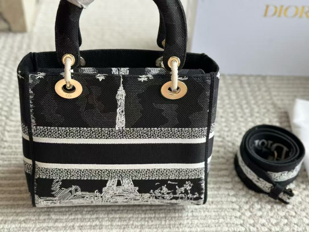 DI0Rプリント刺繍ハンドバッグ【50％割引+送料無料】