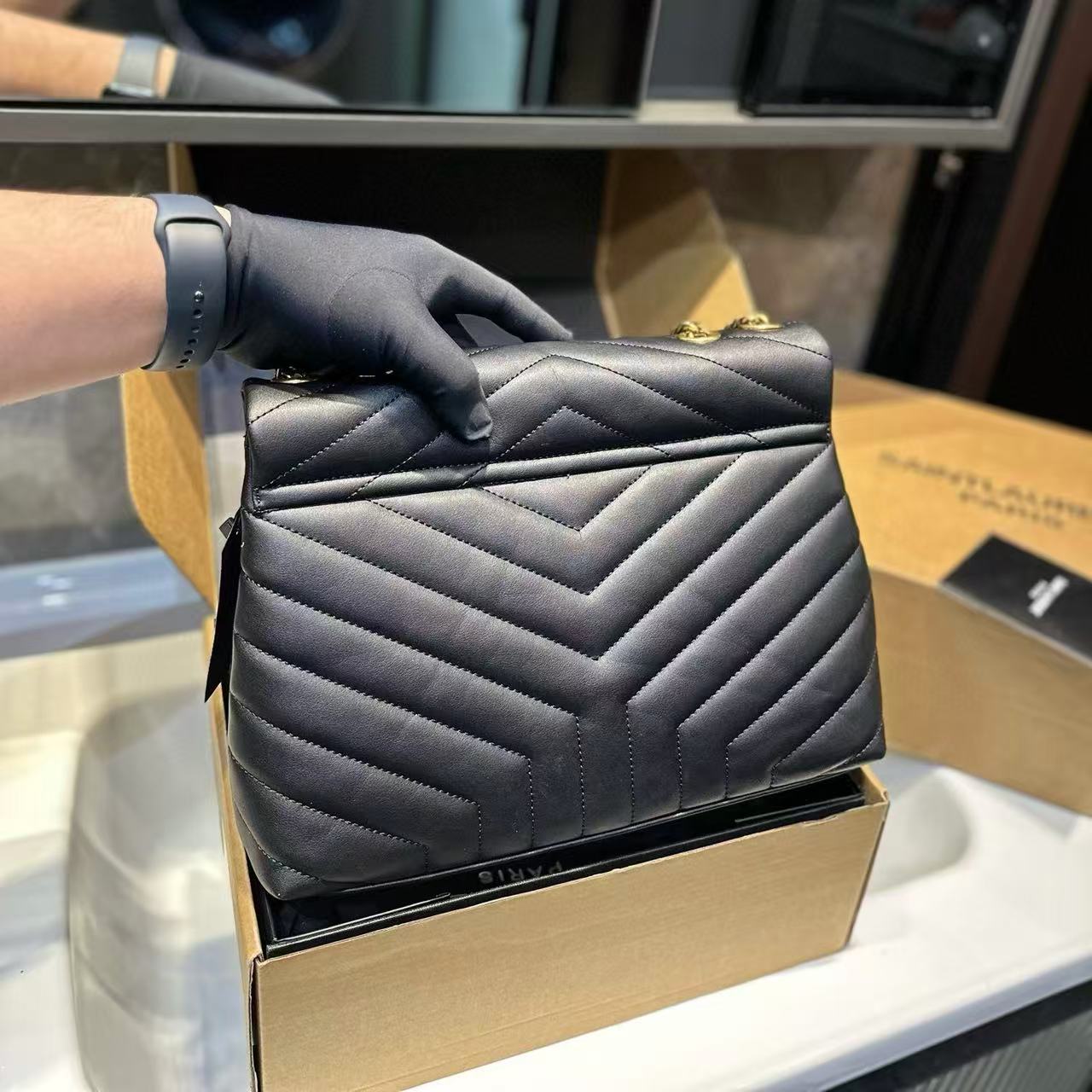 YSLチェーンアンダーアームバッグ【50％割引+送料無料】