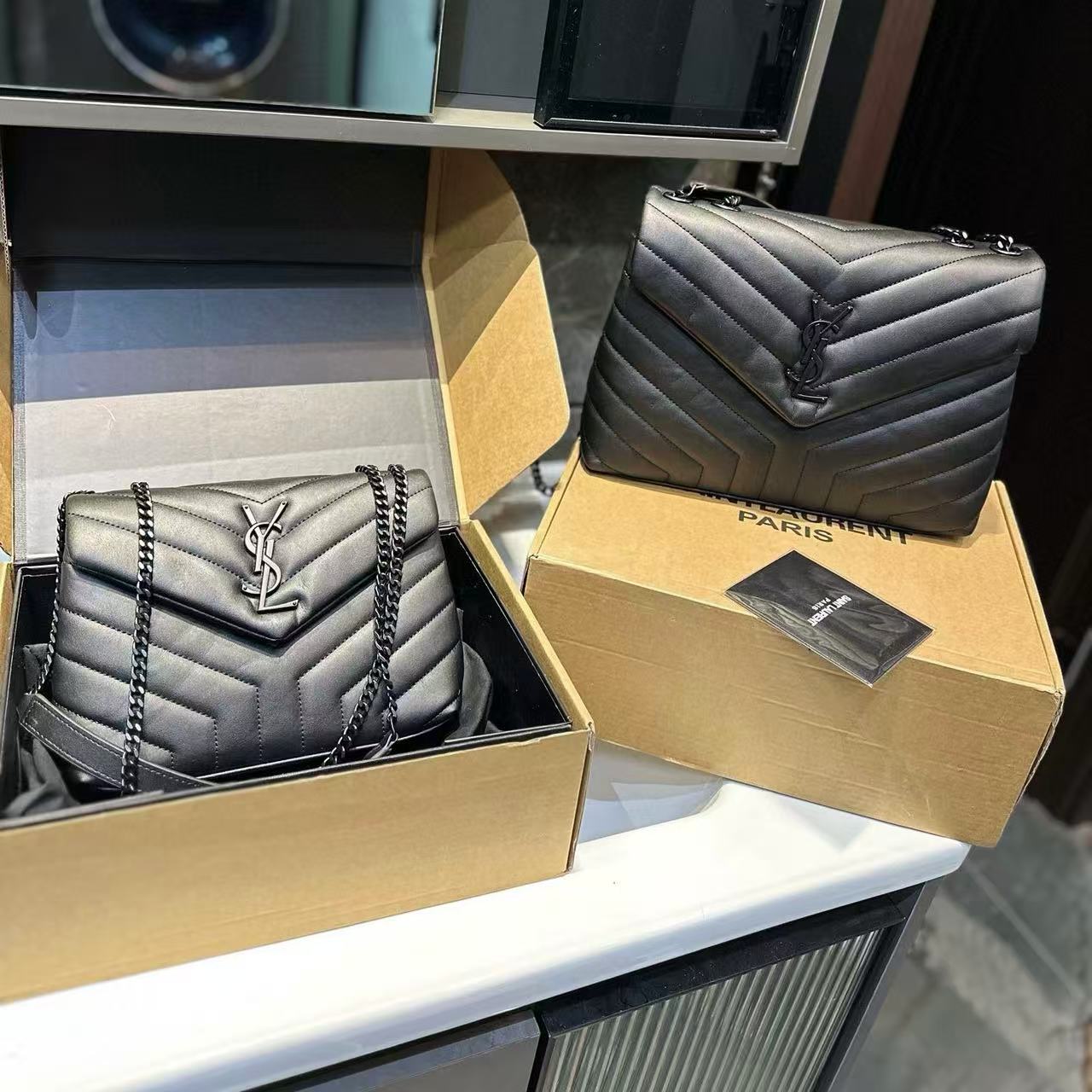 YSLチェーンアンダーアームバッグ【50％割引+送料無料】