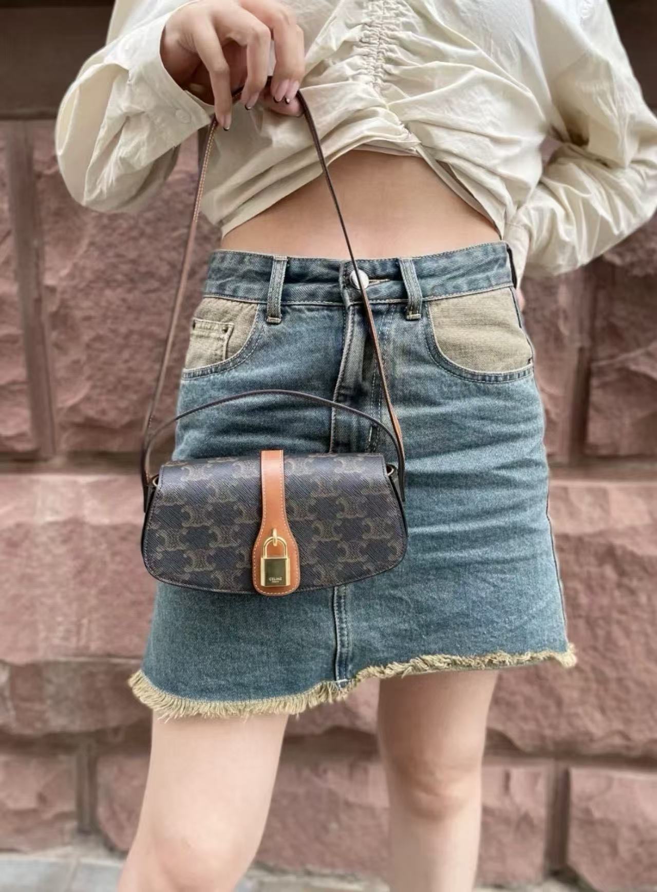 CEL1NE オールドフラワーロックバッグ【50％割引+送料無料】