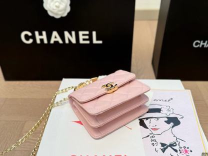 CHANE1 エナメルチェーンバッグ【50％割引+送料無料】