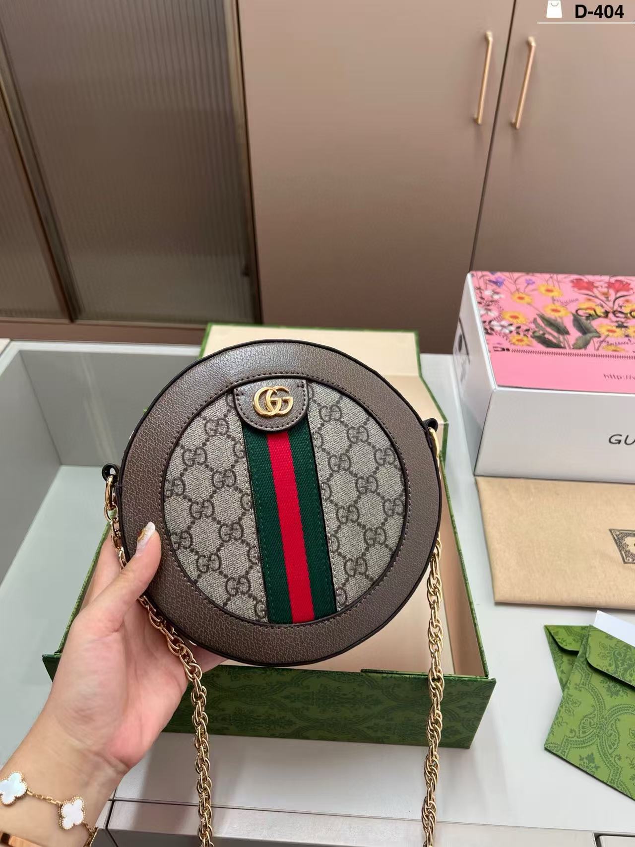 GUCC1 ラウンドチェーンバッグ【50％割引+送料無料】