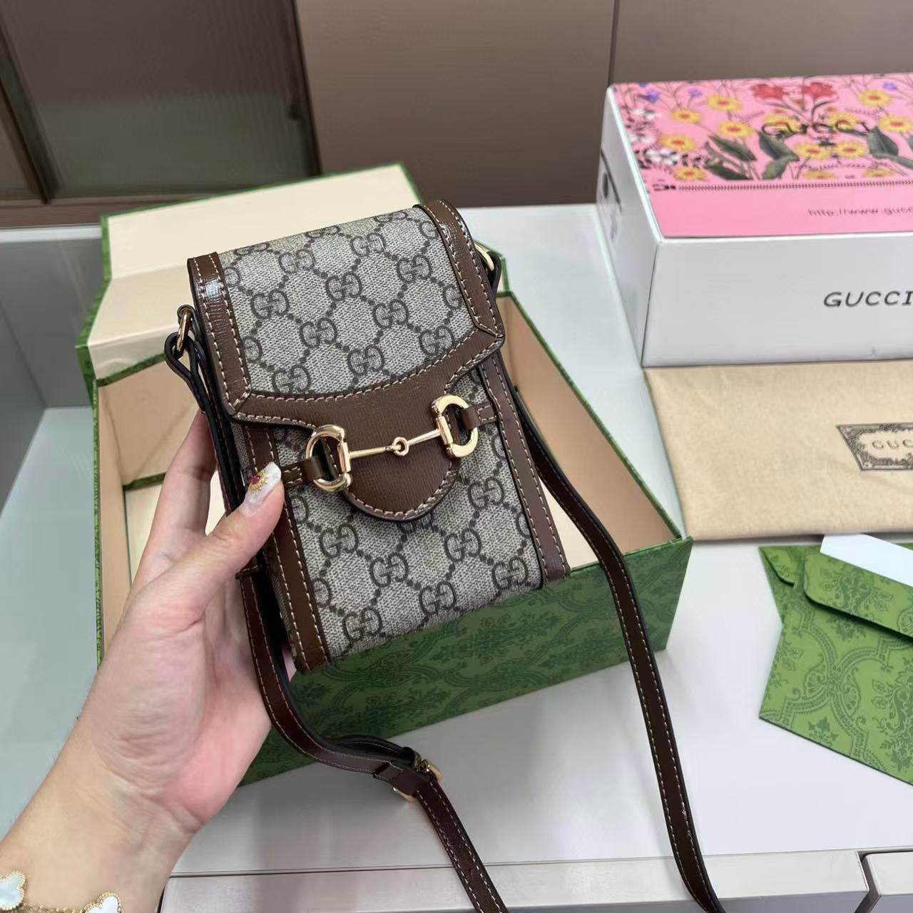 GUCC1 ジャカード モバイルフォンバッグ【50％割引+送料無料】