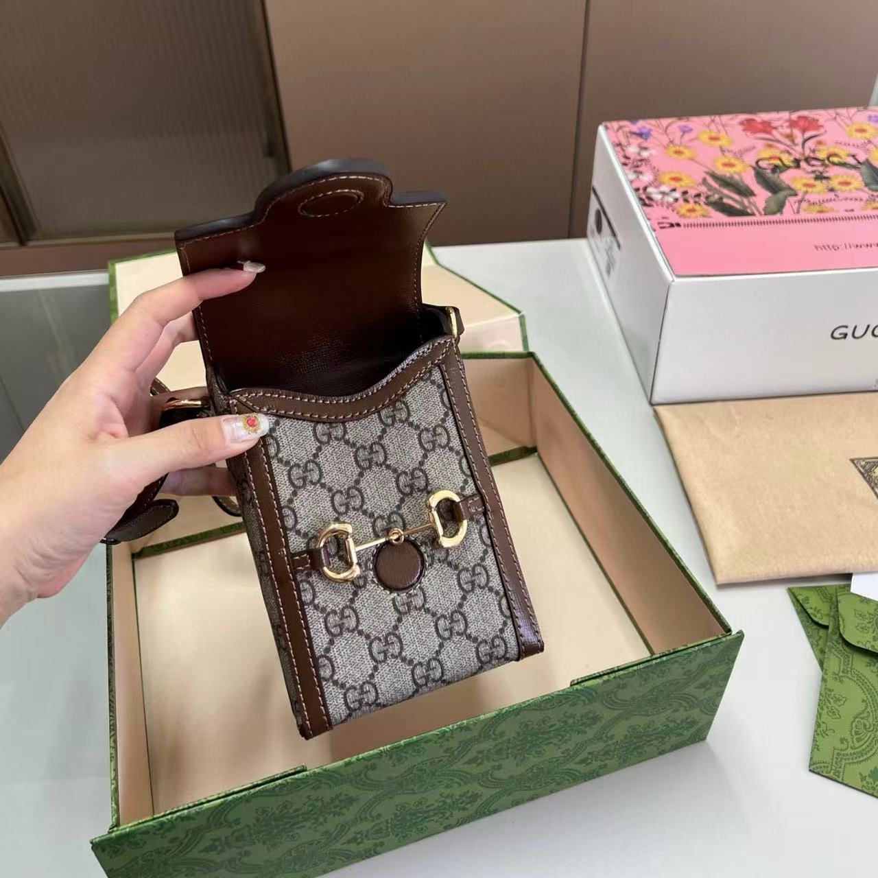 GUCC1 ジャカード モバイルフォンバッグ【50％割引+送料無料】