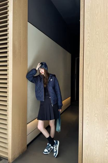 PR4DA トライアングルロゴ チェック柄 フード付きジャケット【50％割引+送料無料】