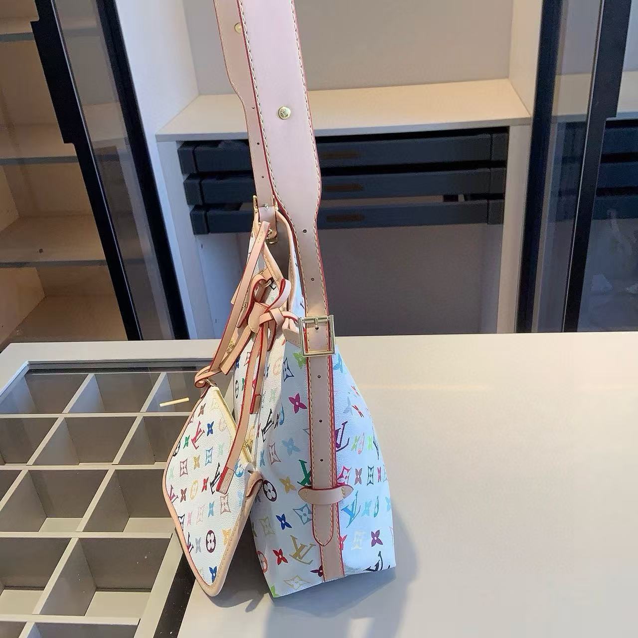 LVコンビネーション3点セット【50％割引+送料無料】X679