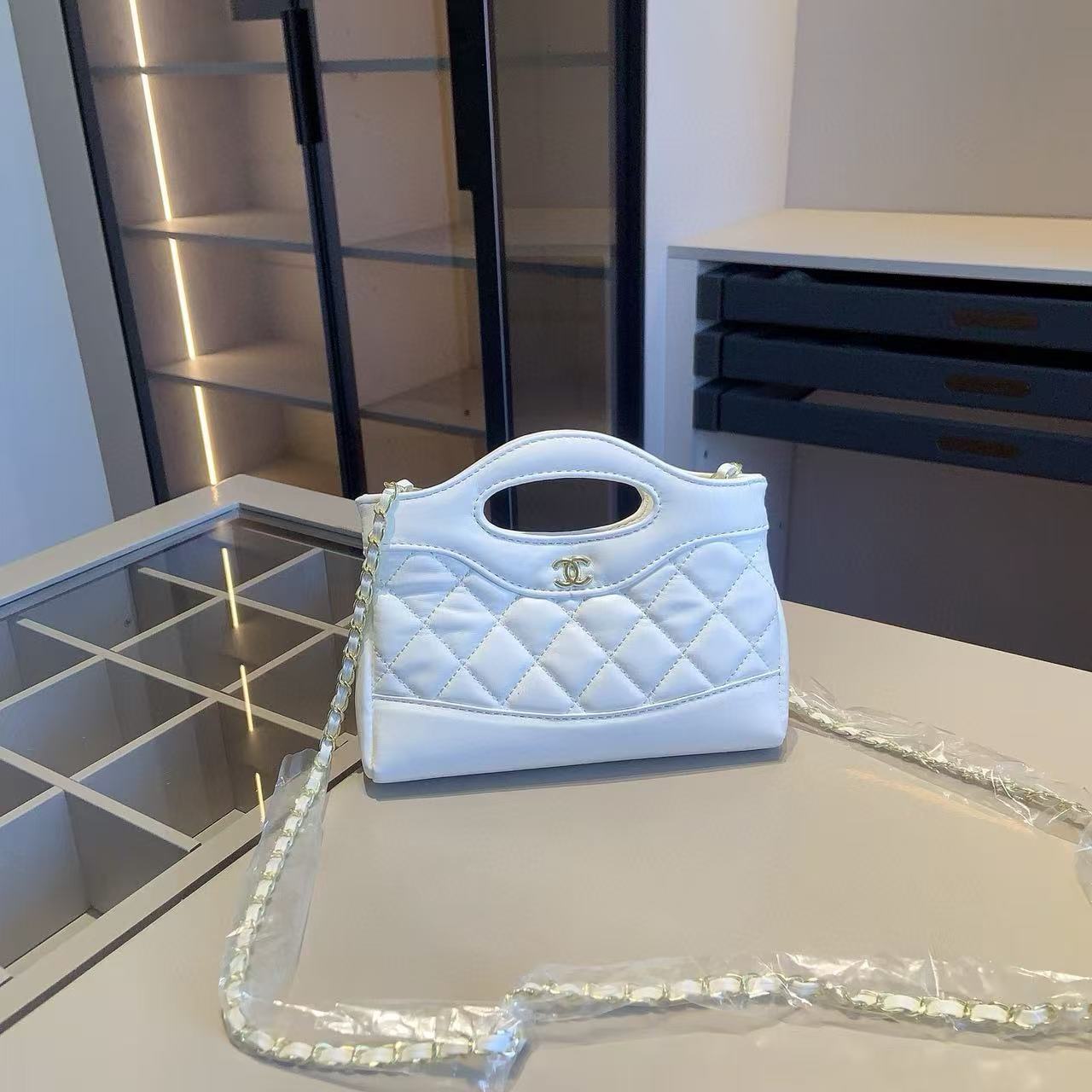 CHANE1コンビネーション3点セット【50％割引+送料無料】X818