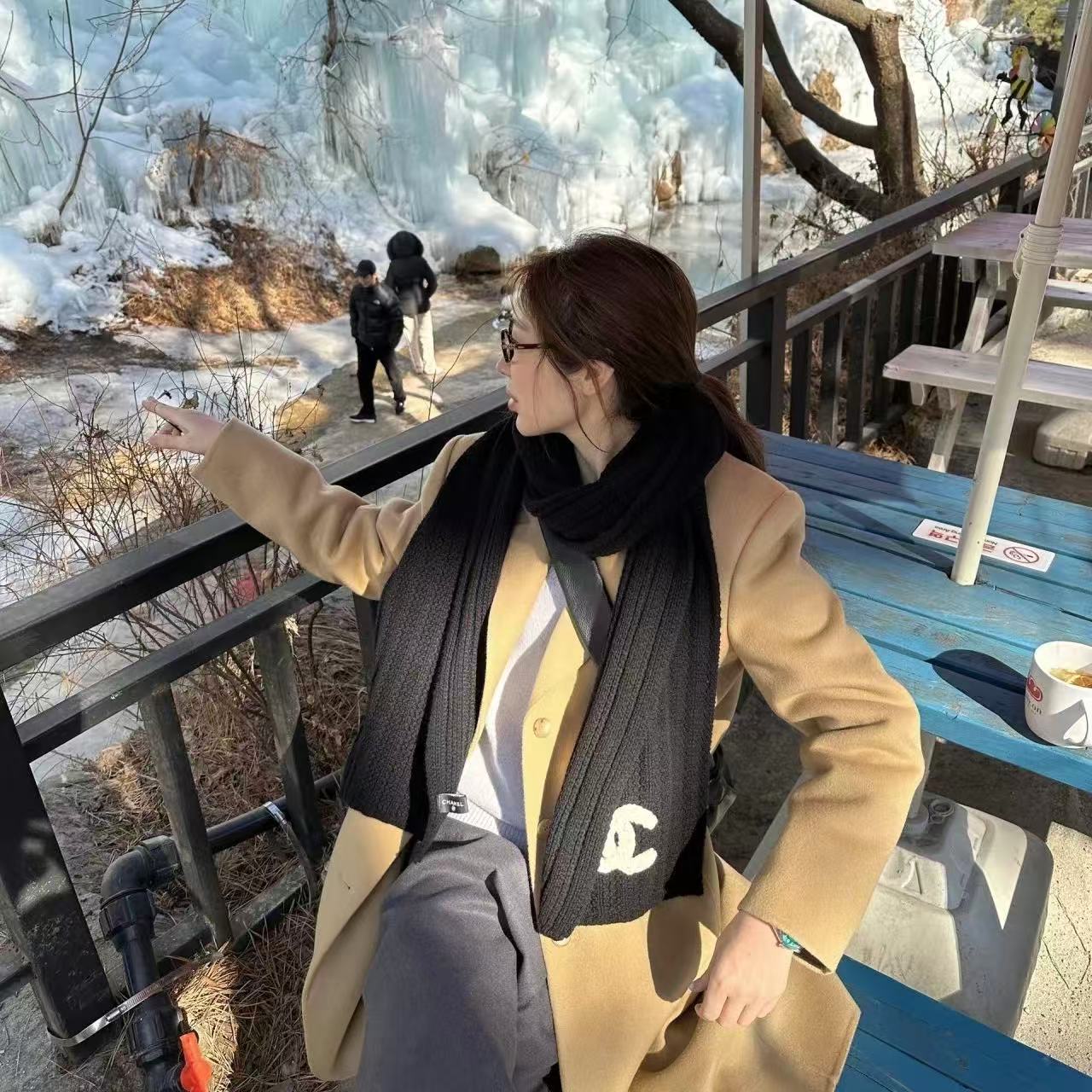 CHANE1 ダブルC カシミアスカーフ【50％割引+送料無料】