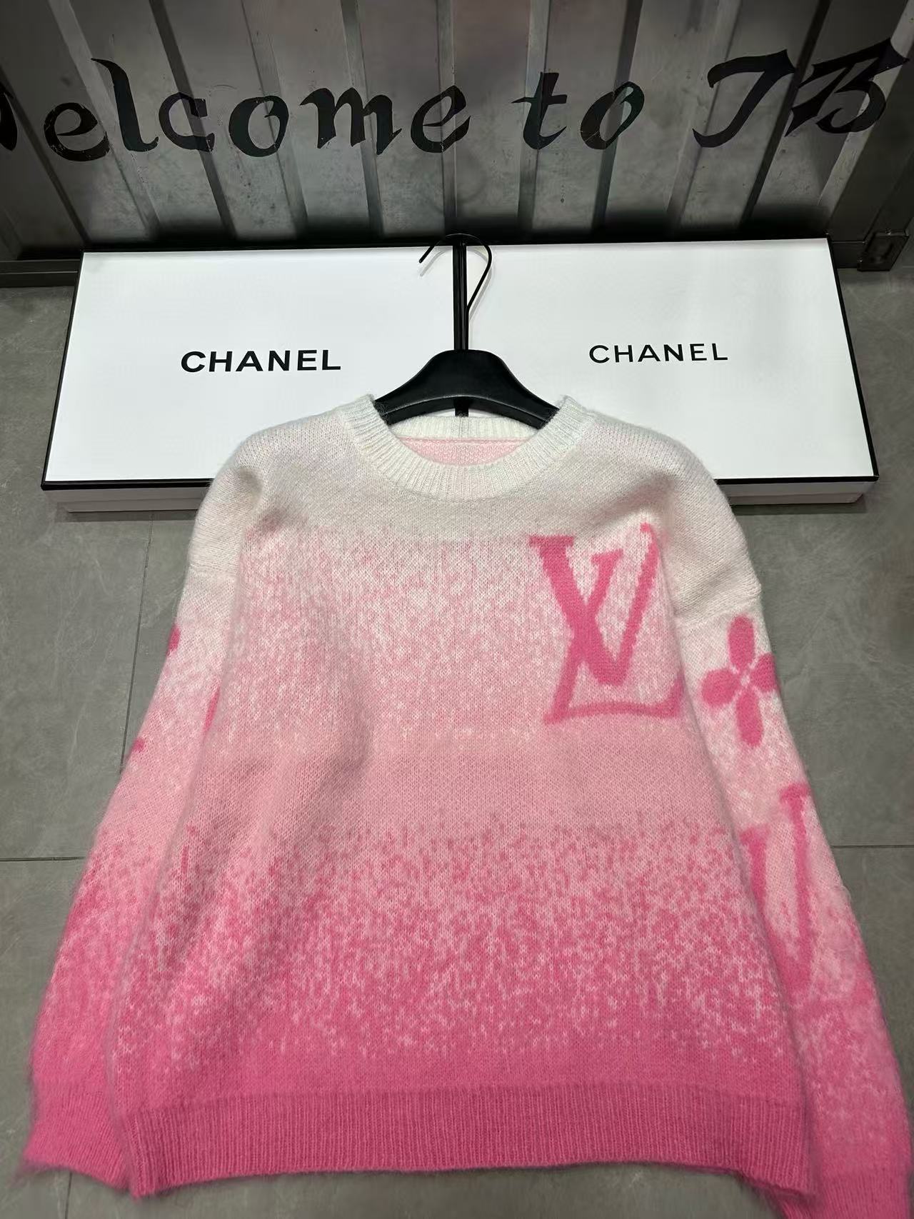 LVグラデーションセーター【50％割引+送料無料】