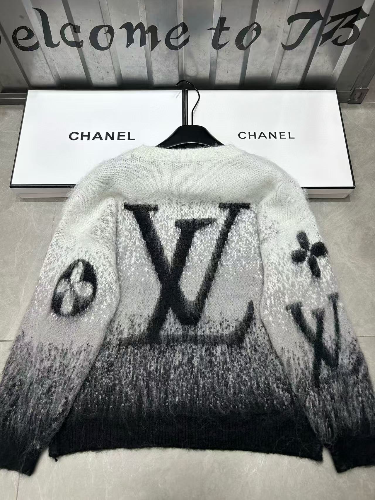 LVグラデーションセーター【50％割引+送料無料】