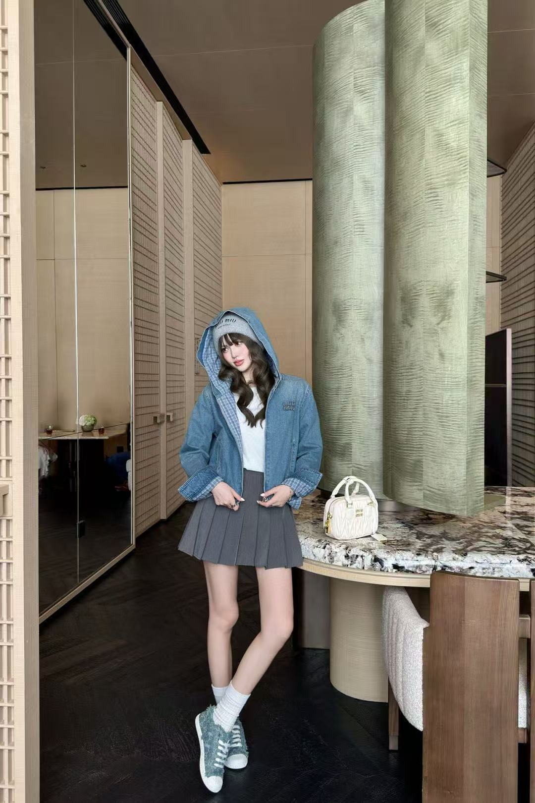 M1UM1U フード付きデニムジャケット【50％割引+送料無料】