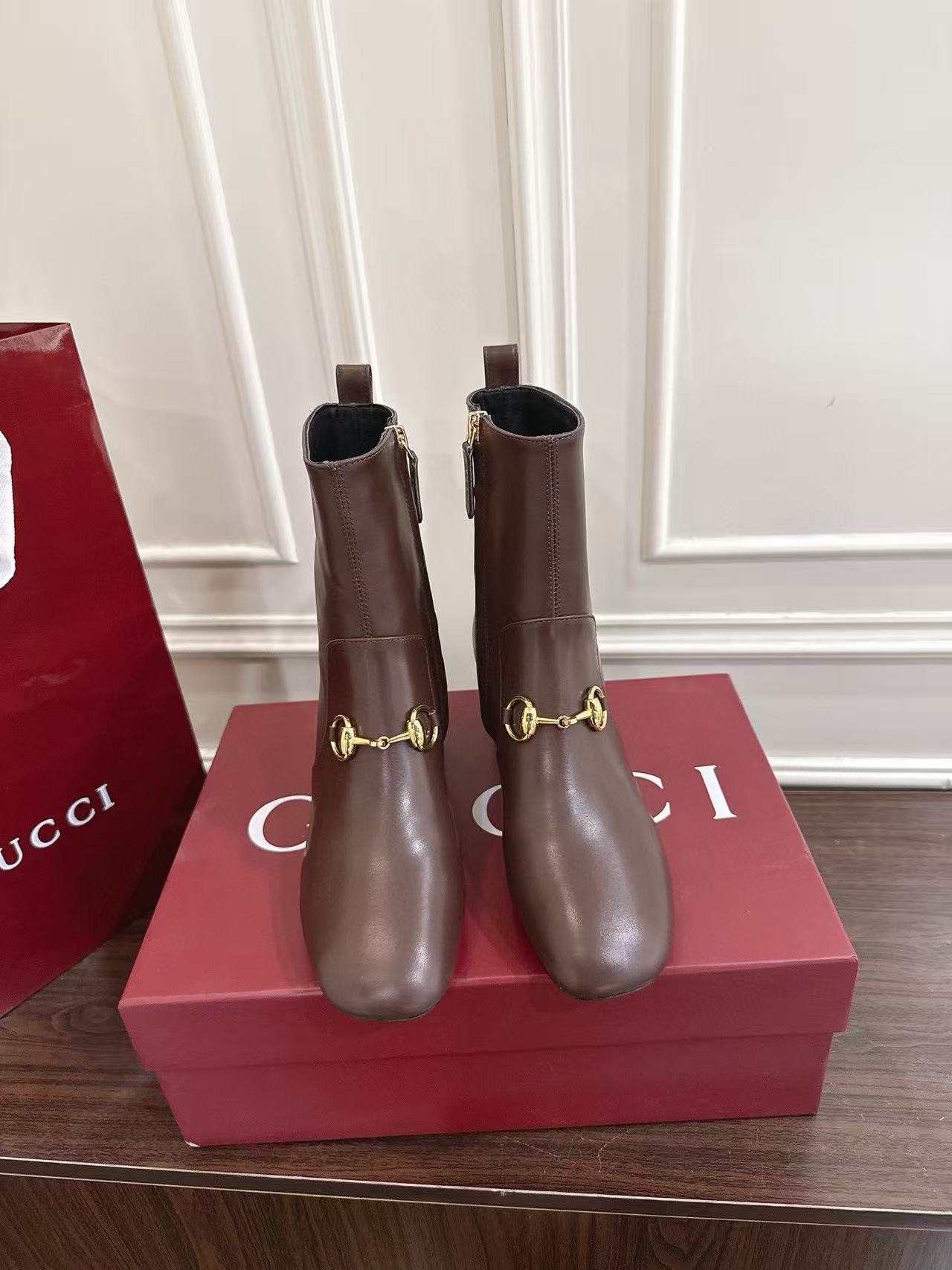 GUCC1 高品質ホースビットチャンキーヒールアンクルブーツ【50％割引+送料無料】