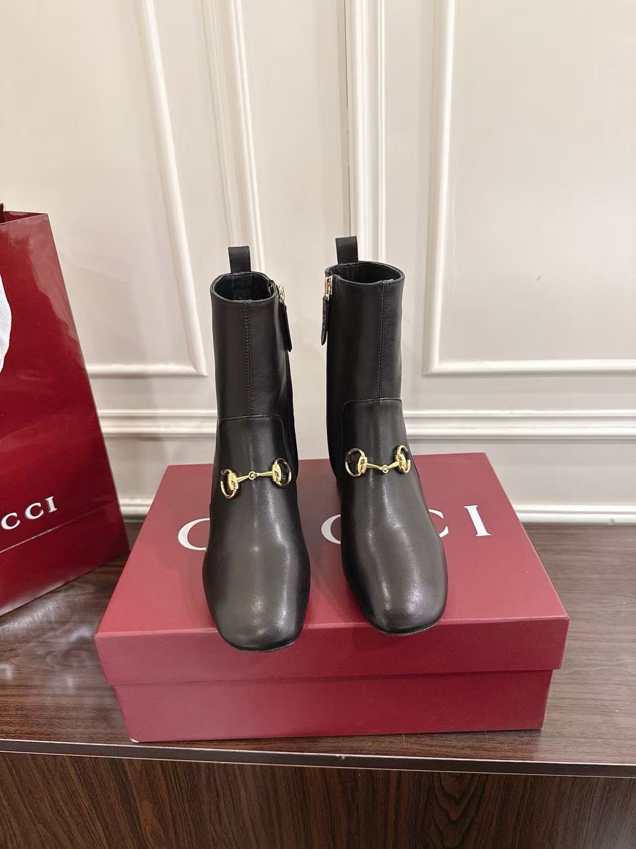 GUCC1 高品質ホースビットチャンキーヒールアンクルブーツ【50％割引+送料無料】