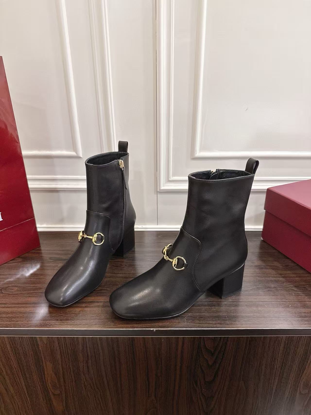 GUCC1 高品質ホースビットチャンキーヒールアンクルブーツ【50％割引+送料無料】