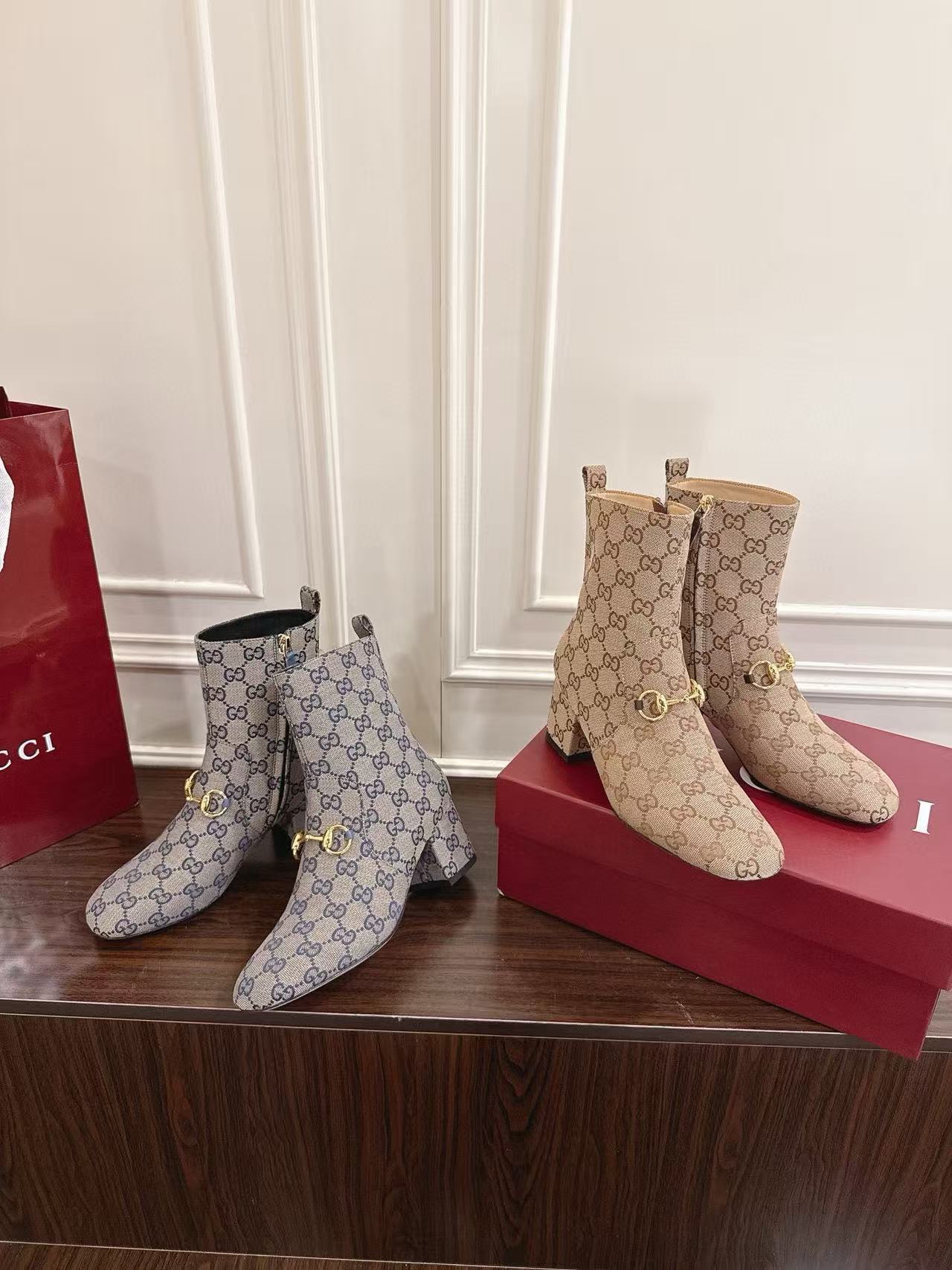 GUCC1 高品質ホースビットチャンキーヒールアンクルブーツ【50％割引+送料無料】