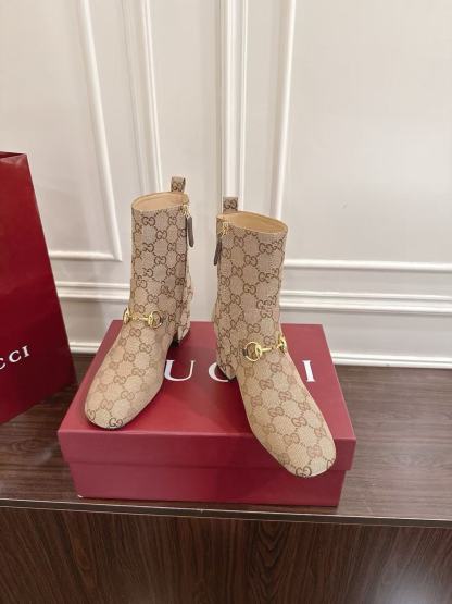 GUCC1 高品質ホースビットチャンキーヒールアンクルブーツ【50％割引+送料無料】