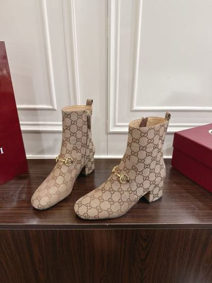 GUCC1 高品質ホースビットチャンキーヒールアンクルブーツ【50％割引+送料無料】