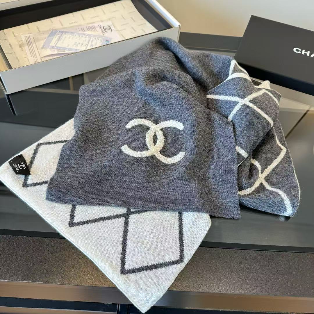 CHANE1 ダブルC チェック柄ウールスカーフ【50％割引+送料無料】