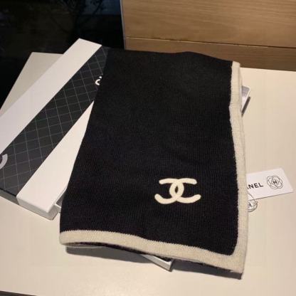 CHANE1 ダブルC ブラック＆ホワイト カシミアスカーフ【50％割引+送料無料】