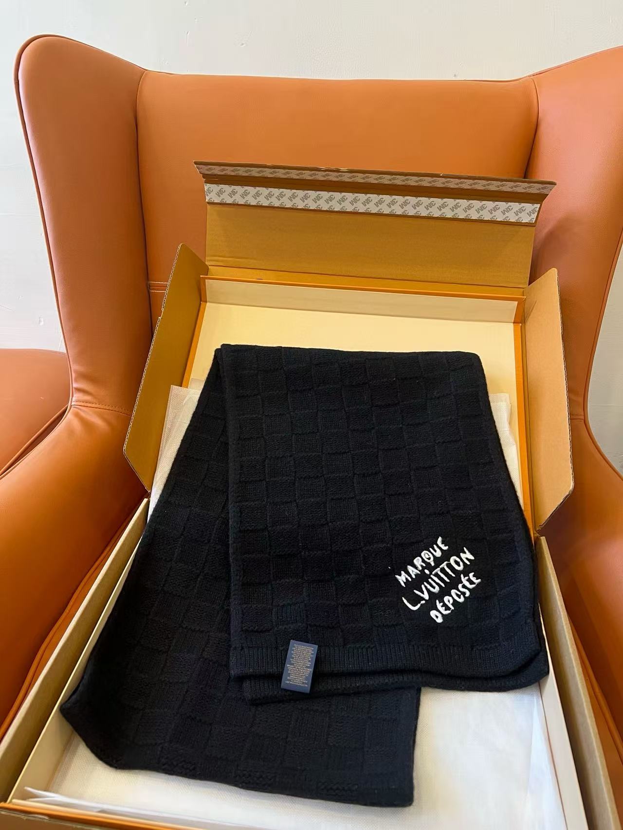 LV刺繍入りレターカシミアスカーフ【50％割引+送料無料】