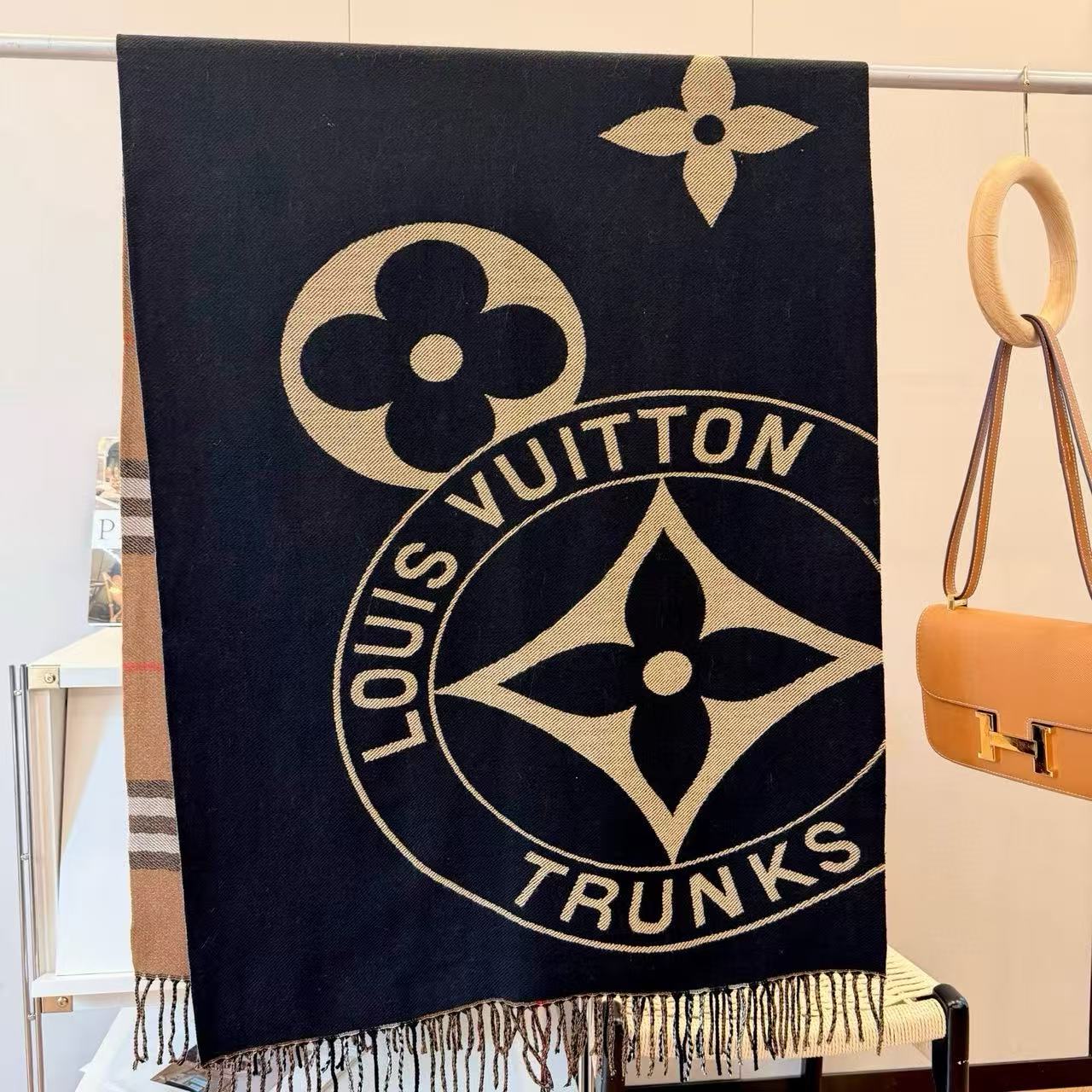 LV四つ葉のクローバータッセルウールスカーフ【50％割引+送料無料】