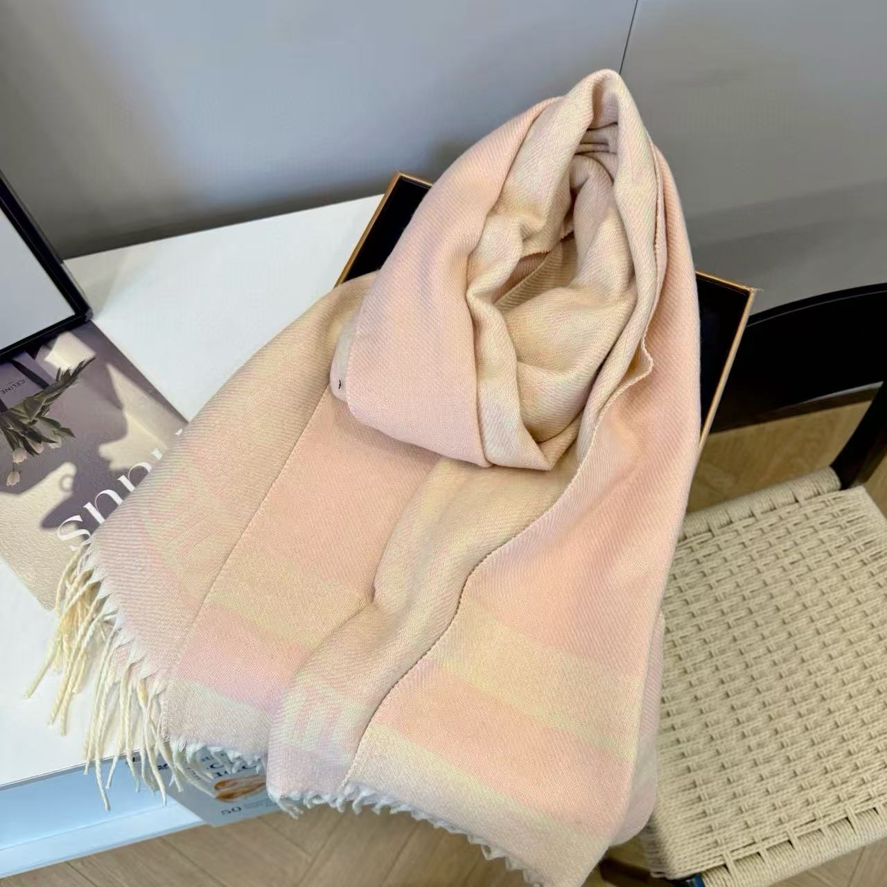 DI0R ジャカードタッセル カシミアスカーフ【50％割引+送料無料】