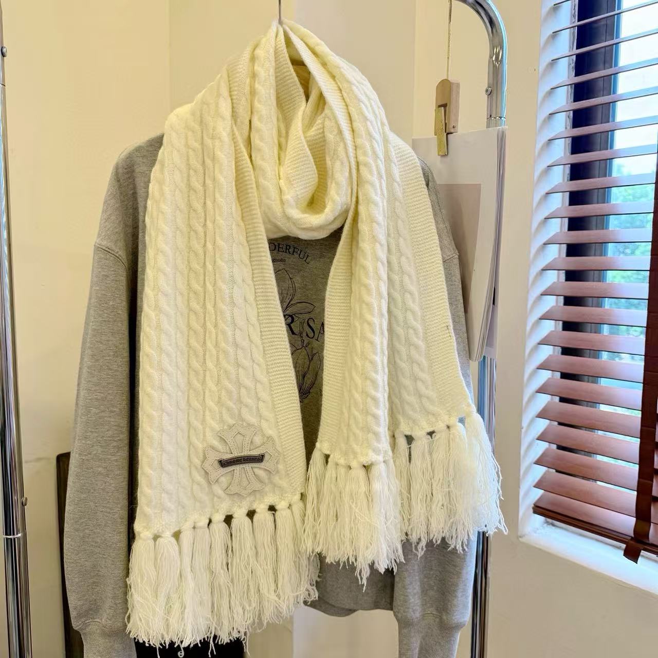 Chr0me Heartsフリンジ付きカシミアスカーフ【50％割引+送料無料】