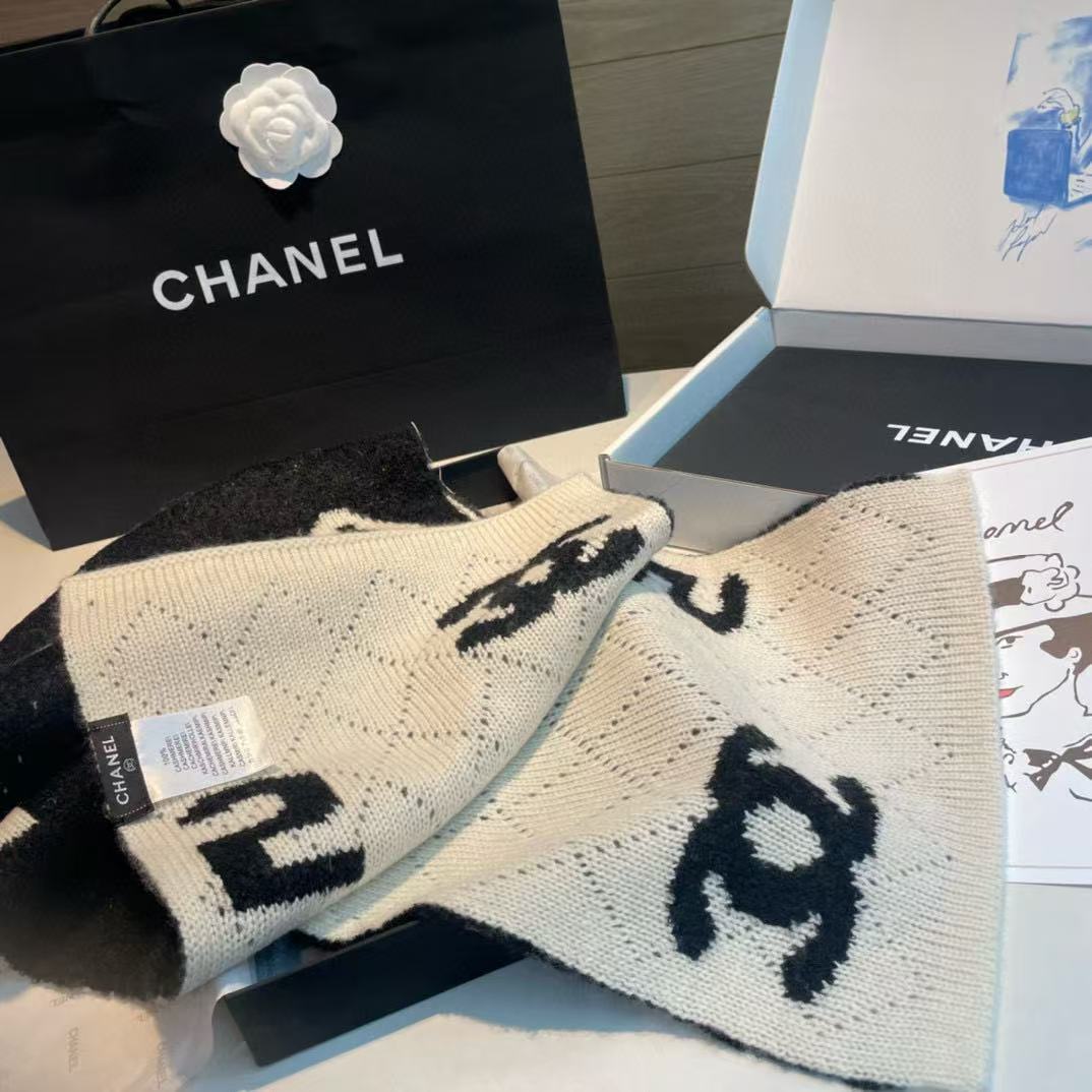 CHANE1 ダブルC カシミアスカーフ【50％割引+送料無料】
