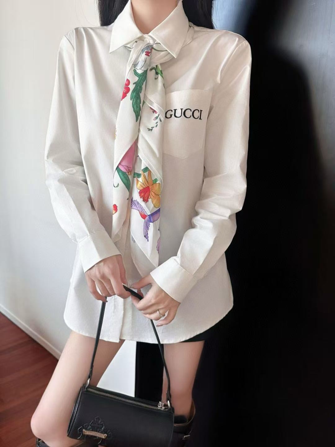 GUCC1 シルクスカーフシャツ【50％割引+送料無料】