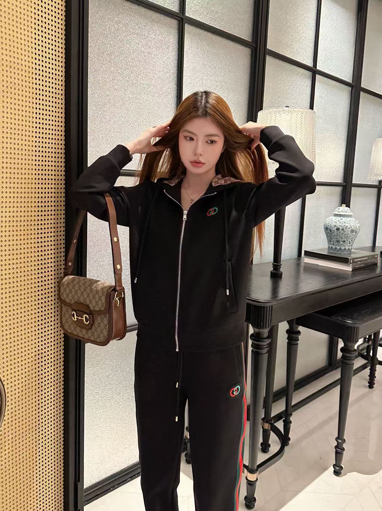 GUCC1 刺繍ロゴ フード付き カジュアル ジャケット + パンツ ツーピース セット【50％割引+送料無料】