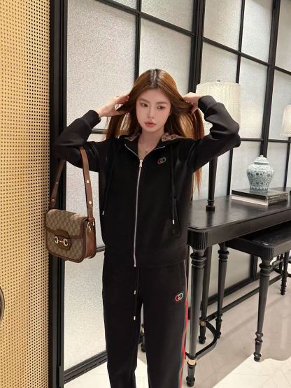 GUCC1 刺繍ロゴ フード付き カジュアル ジャケット + パンツ ツーピース セット【50％割引+送料無料】