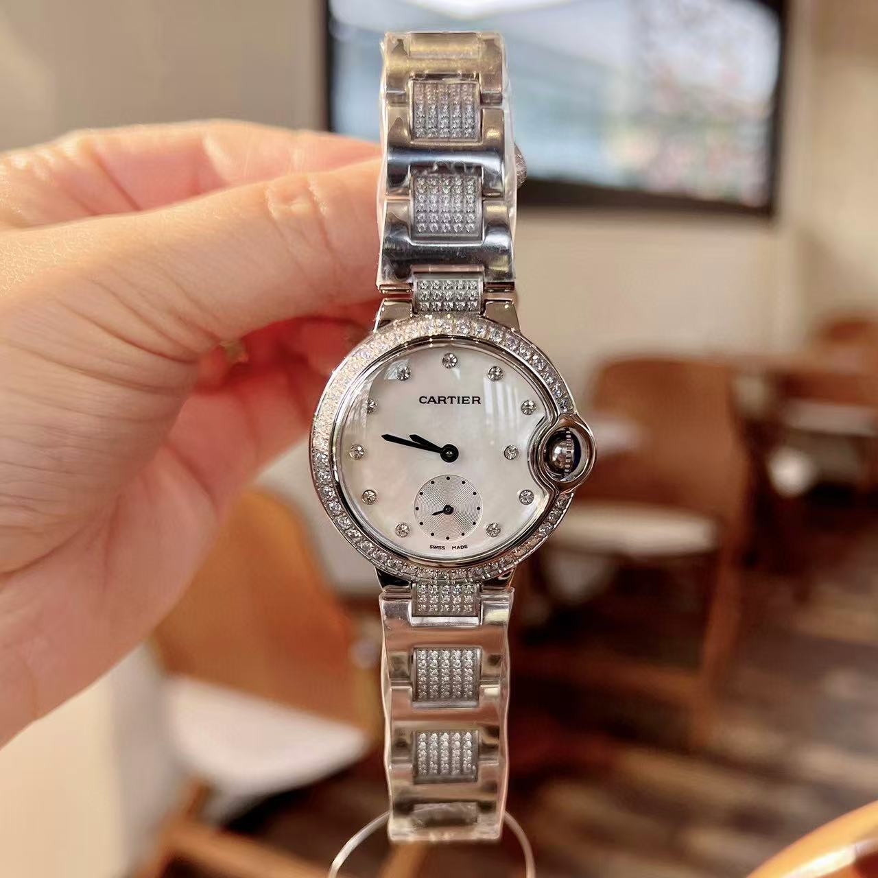 CART1ER フィッシュアイ スチールストラップ レディース ウォッチ【50％割引+送料無料】