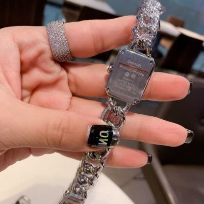 CHANE1 ダイヤモンドチェーンストラップ レディースウォッチ【50％割引+送料無料】