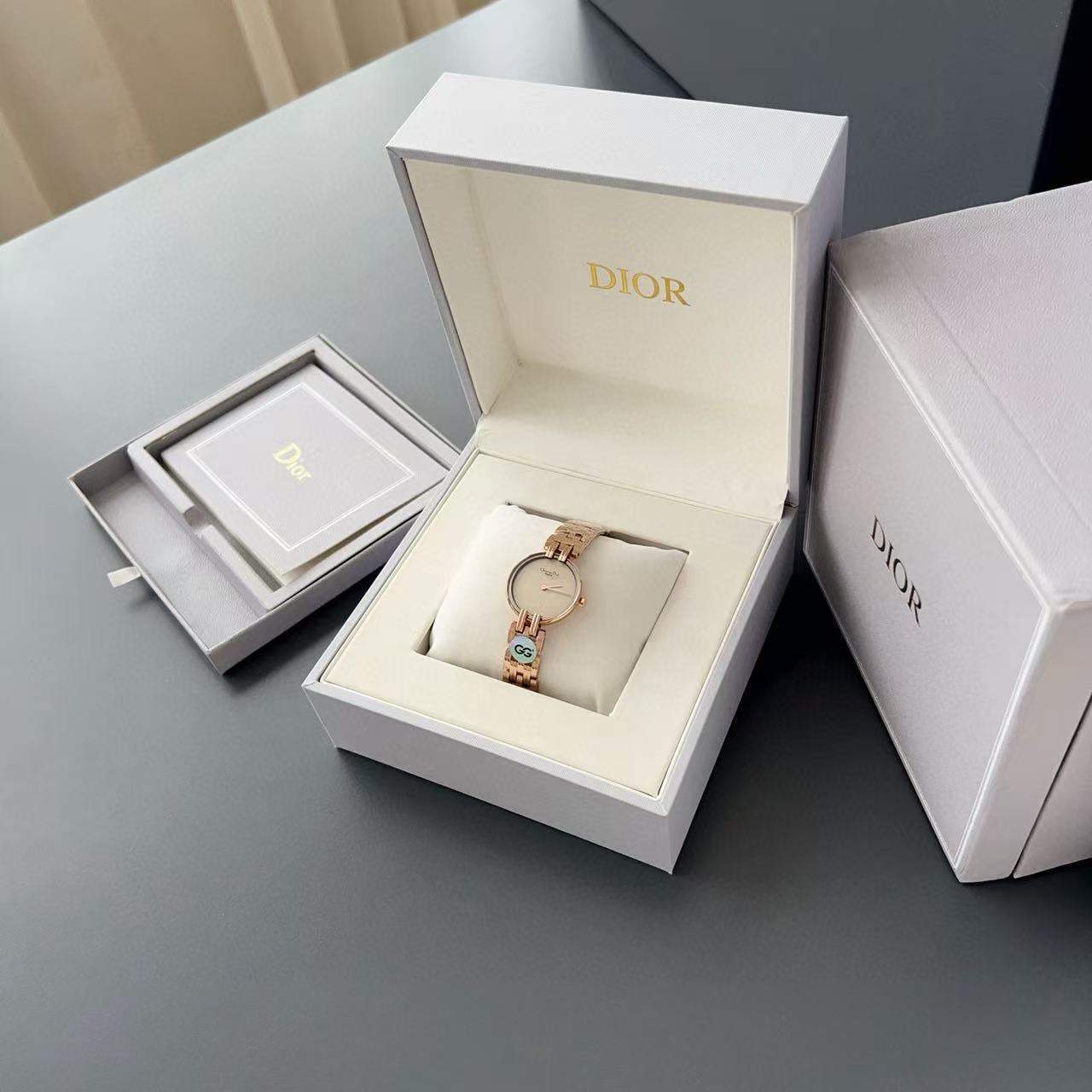 DI0R ファッション スチールバンド レディース ウォッチ【50％割引+送料無料】