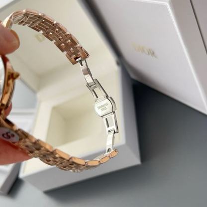 DI0R ファッション スチールバンド レディース ウォッチ【50％割引+送料無料】