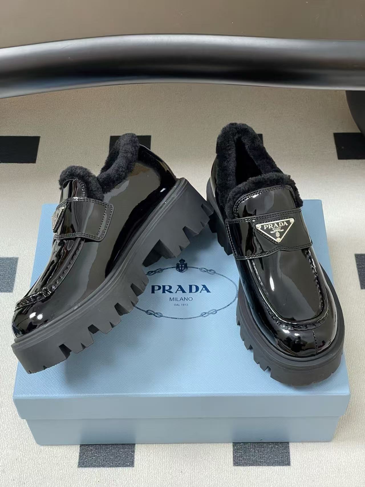 PR4DA 高品質ウールローファー【50％割引+送料無料】