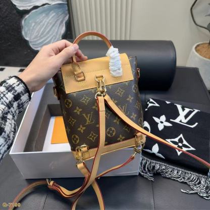 LVミラー＋スカーフ＋バックパックの3点セット【50％割引+送料無料】