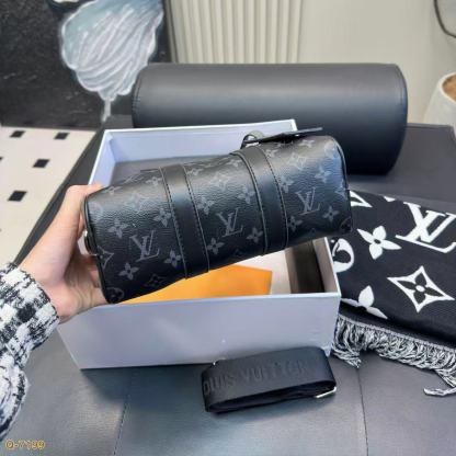 LVミラー＋スカーフ＋バックパックの3点セット【50％割引+送料無料】811