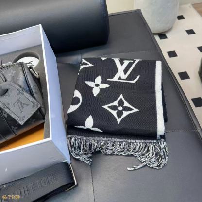 LVミラー＋スカーフ＋バックパックの3点セット【50％割引+送料無料】811