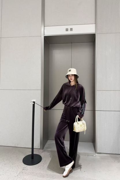 M1UM1U ベルベットフードジャケット+パンツ ツーピースセット【50％割引+送料無料】