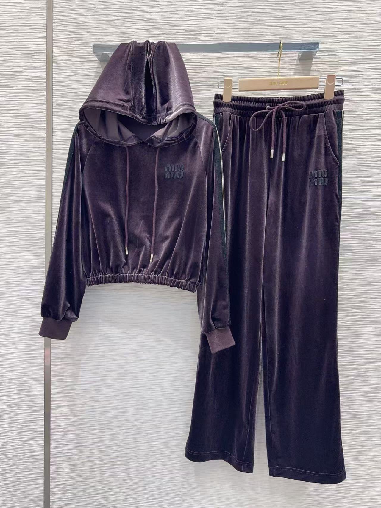 M1UM1U ベルベットフードジャケット+パンツ ツーピースセット【50％割引+送料無料】